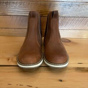 L.L. Bean women’s Stonington boots